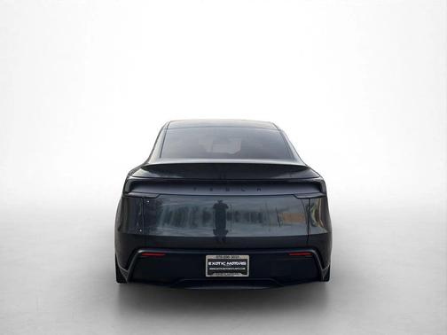 2026 Tesla Model Y PREMIUM