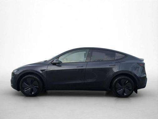 2026 Tesla Model Y PREMIUM