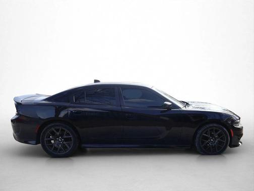 2017 Dodge Charger R/T