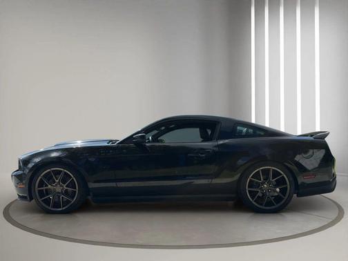 2011 Ford Mustang GT Premium