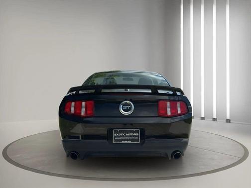 2011 Ford Mustang GT Premium