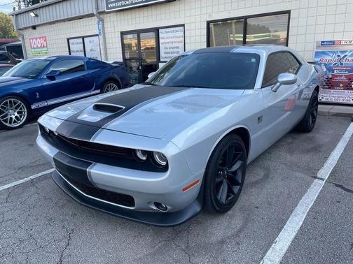 2019 Dodge Challenger GT