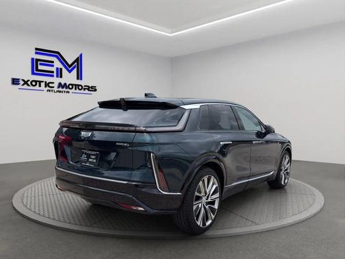 Green 2024 Cadillac LYRIQ Luxury