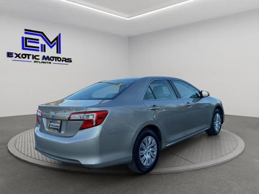 2014 Toyota Camry LE