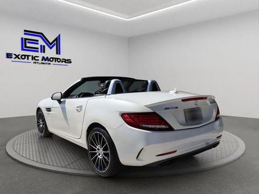 2018 Mercedes-Benz AMG SLC 43 Base