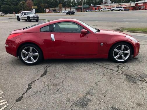 Redline 2006 Nissan 350Z Enthusiast