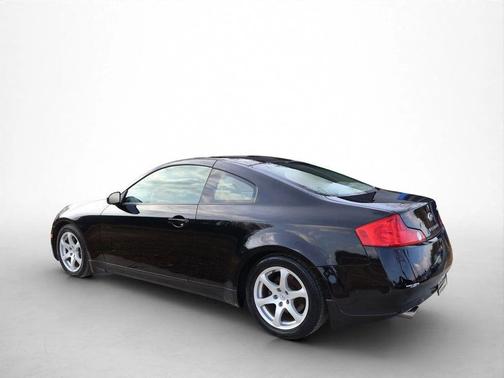 2005 INFINITI G35 Base