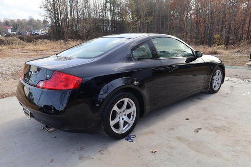 2005 INFINITI G35 Base