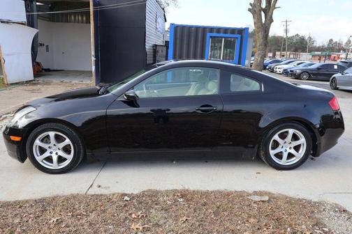 2005 INFINITI G35 Base