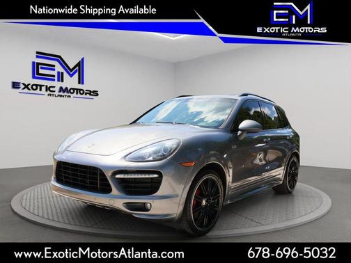 2013 Porsche Cayenne GTS