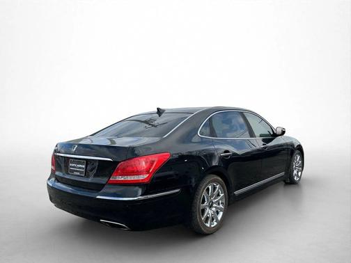 2012 Hyundai Equus Signature