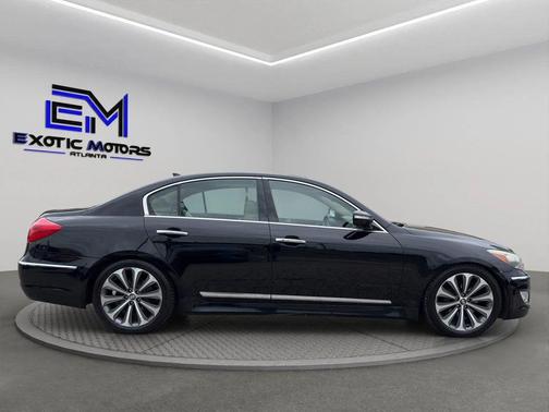 Black Noir Pearl 2013 Hyundai Genesis 5.0 R-Spec