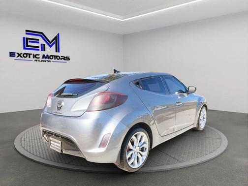 2013 Hyundai Veloster Base