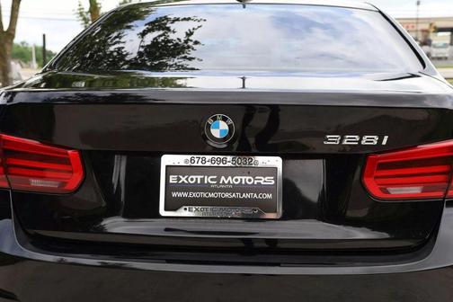 2016 BMW 328 i