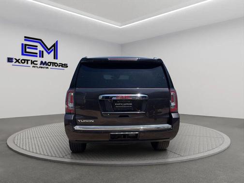 Gray 2018 GMC Yukon Denali