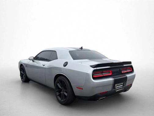 Silver 2019 Dodge Challenger GT