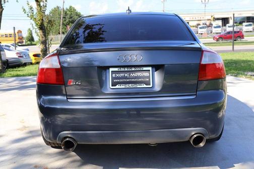 2005 Audi S4 4.2 quattro