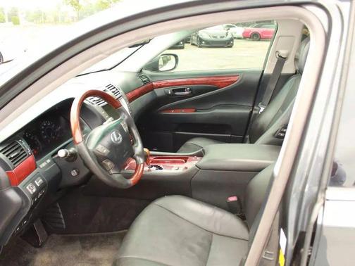 2007 Lexus LS 460 Base