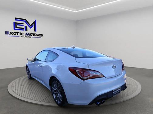 2016 Hyundai Genesis Coupe 3.8 R-Spec