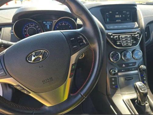 2016 Hyundai Genesis Coupe 3.8 R-Spec