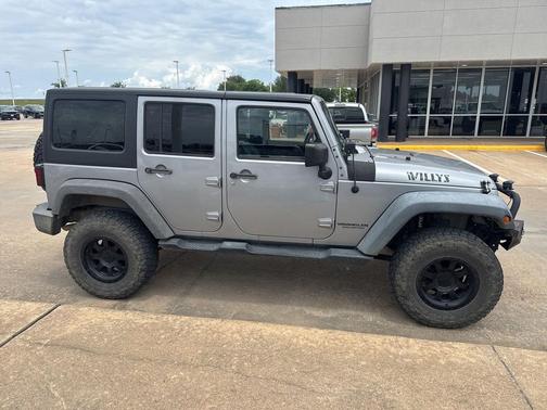 Billet Silver Metallic Clearcoat 2015 Jeep Wrangler Unlimited Willys Wheeler