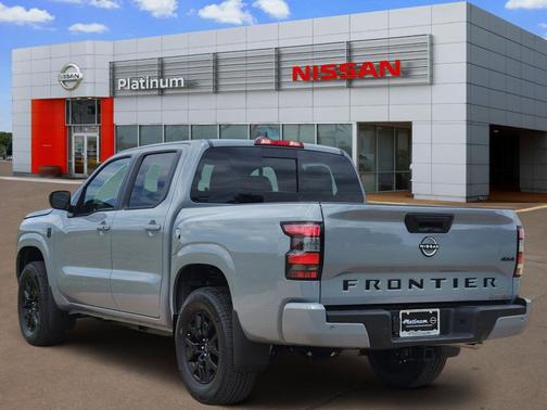 Boulder Gray Pearl 2026 Nissan Frontier SV