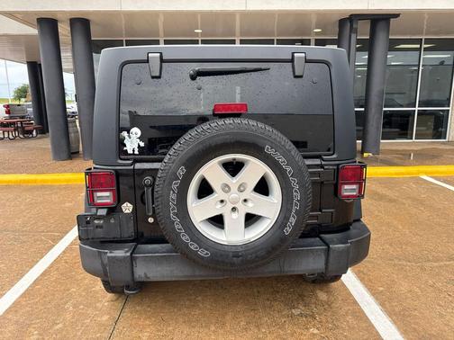 Black Clearcoat 2017 Jeep Wrangler Unlimited Sport