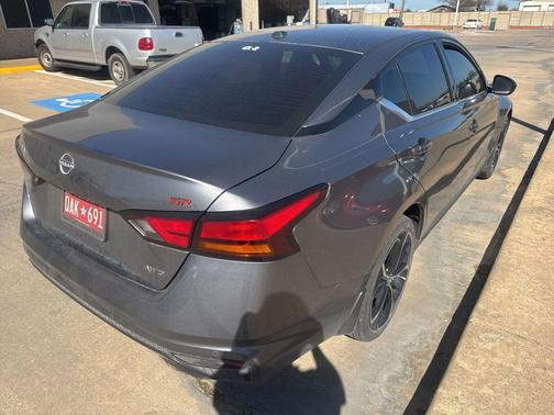 2024 Nissan Altima SR Intelligent AWD