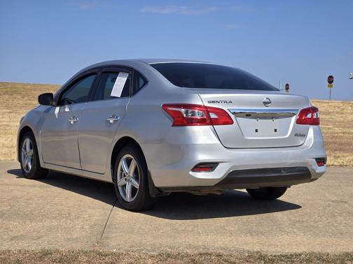 Brilliant Silver Metallic 2019 Nissan Sentra S