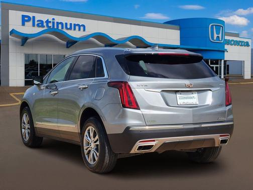 Argent Silver Metallic 2023 Cadillac XT5 Premium Luxury