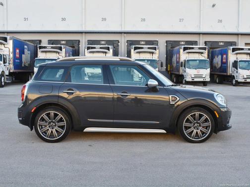 2018 MINI Countryman Cooper S