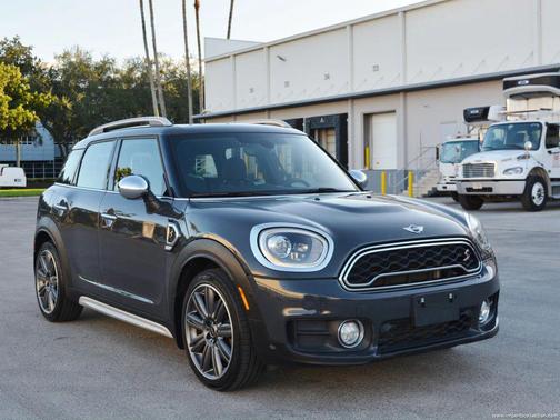 2018 MINI Countryman Cooper S