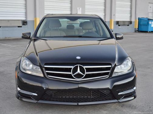 2014 Mercedes-Benz C-Class C 300 4MATIC Luxury
