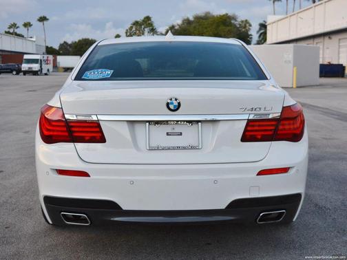 2015 BMW 740 Li