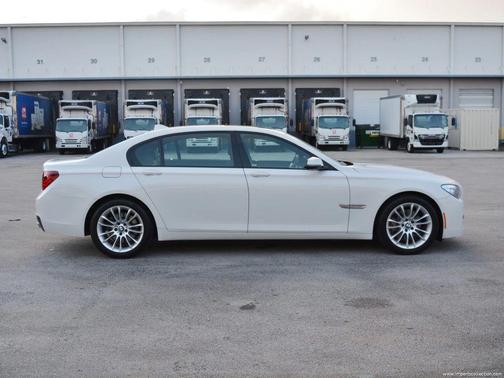 2015 BMW 740 Li