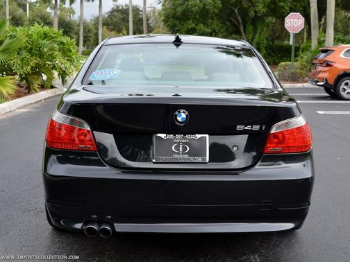 2004 BMW 545 545i