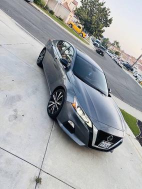Gun Metallic 2019 Nissan Altima 2.5 SR