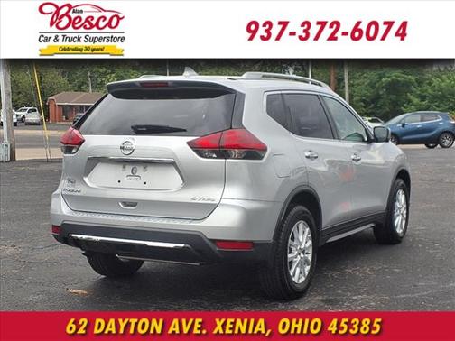 2017 Nissan Rogue SV