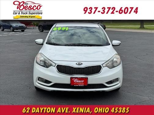 Snow White Pearl 2016 Kia Forte EX