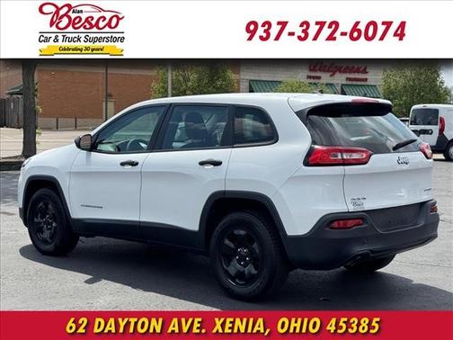 Bright White Clearcoat 2016 Jeep Cherokee Sport