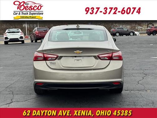 2022 Chevrolet Malibu FWD LT