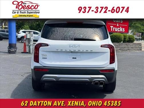 Glacial White Pearl 2022 Kia Telluride S