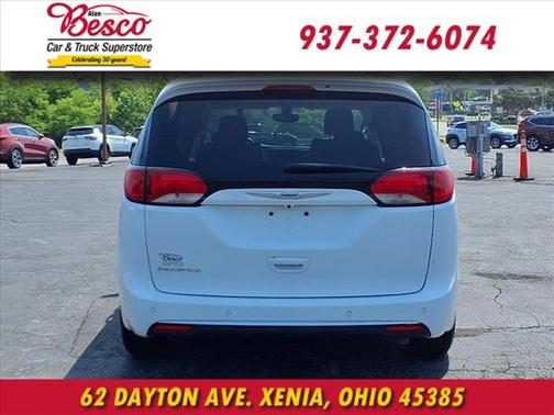2020 Chrysler Pacifica Touring L