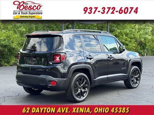 Carbon Black Metallic 2016 Jeep Renegade Latitude