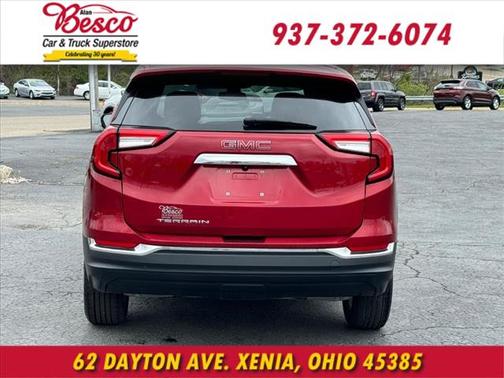 2022 GMC Terrain SLT