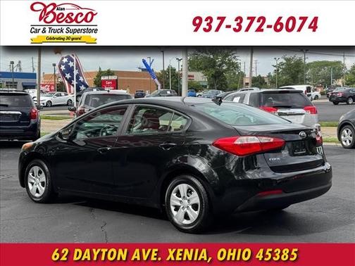 Aurora Black Pearl 2016 Kia Forte LX