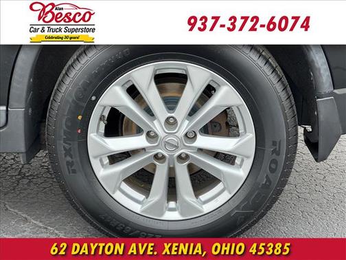 2016 Nissan Rogue SV