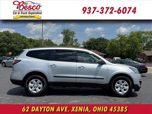 Silver Ice Metallic 2015 Chevrolet Traverse LS