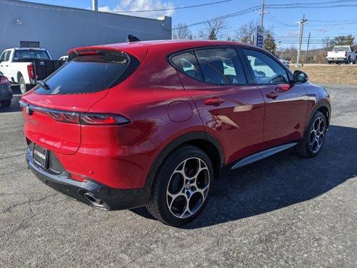 2024 Alfa Romeo Tonale Veloce
