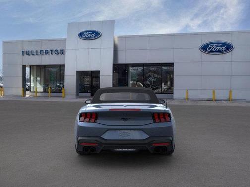 2025 Ford Mustang EcoBoost